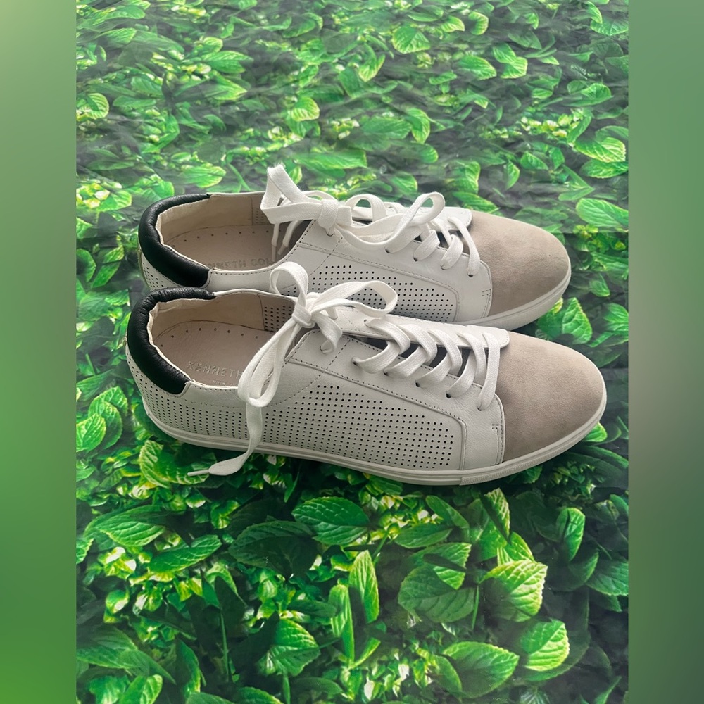 NEW Kenneth Cole KAM 6 Fashion sneakers perforated White brown Size 10
